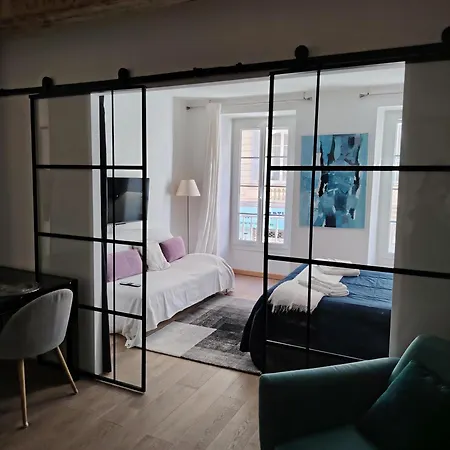 Movida Apartment *